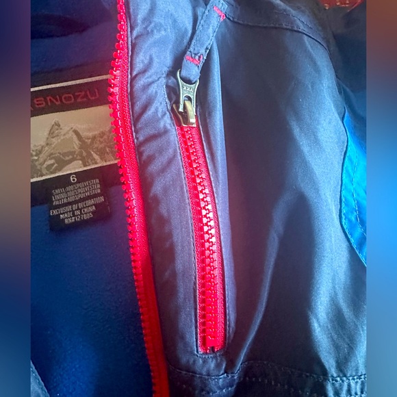 Snozu Boy’s zip-off Hooded Puffer Jacket - Picture 4 of 11